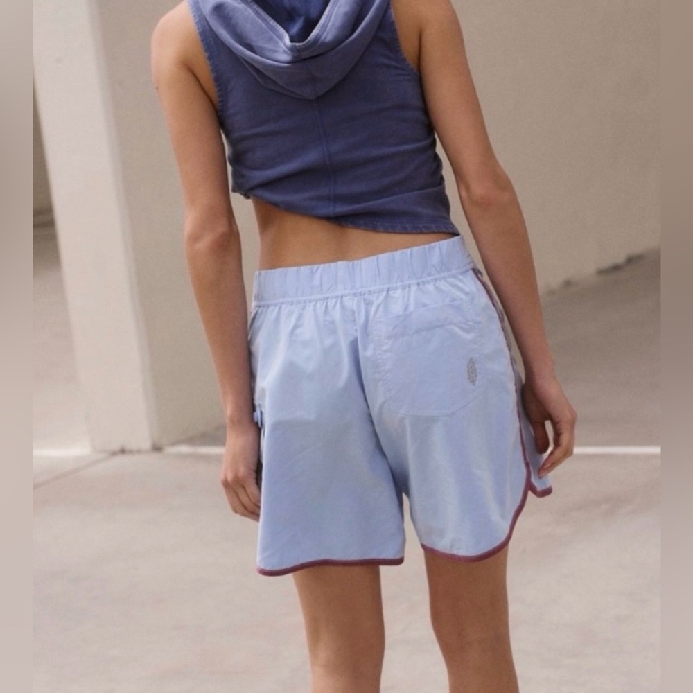 NWT FREE PEOPLE MOVEMENT CRYSTAL WATERS BOARD SHORTS HIGH DIVE COMBO - Picture 2 of 3